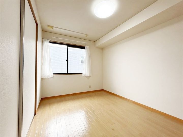 エステート21 B棟B202の内装