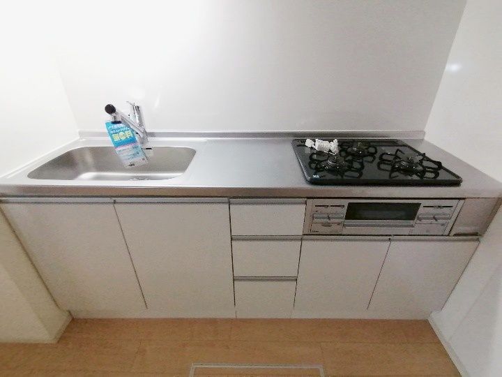 アヴァンティⅤ・Bのキッチン