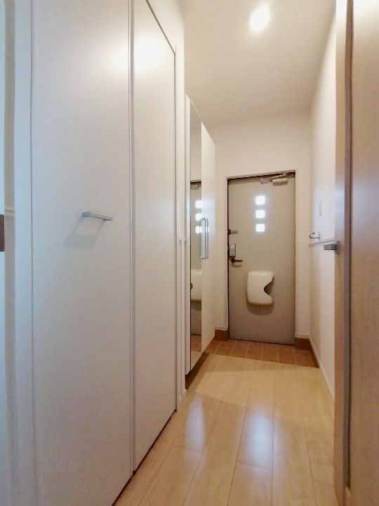 アヴァンティⅤ・Bの玄関