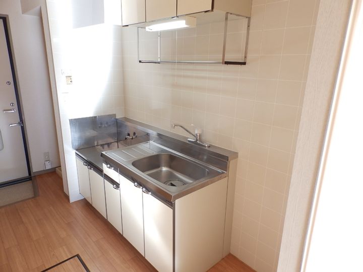 コーポジュネス B棟のキッチン