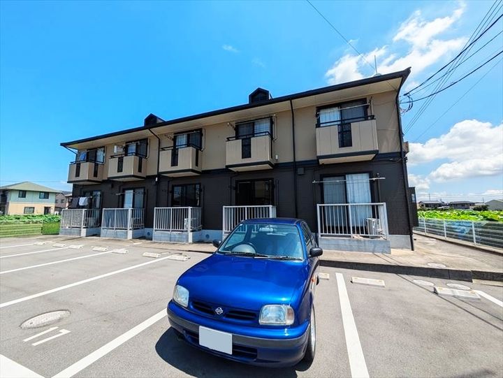 コーポジュネス B棟の外観