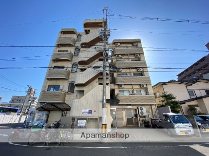 エステート小河内の外観