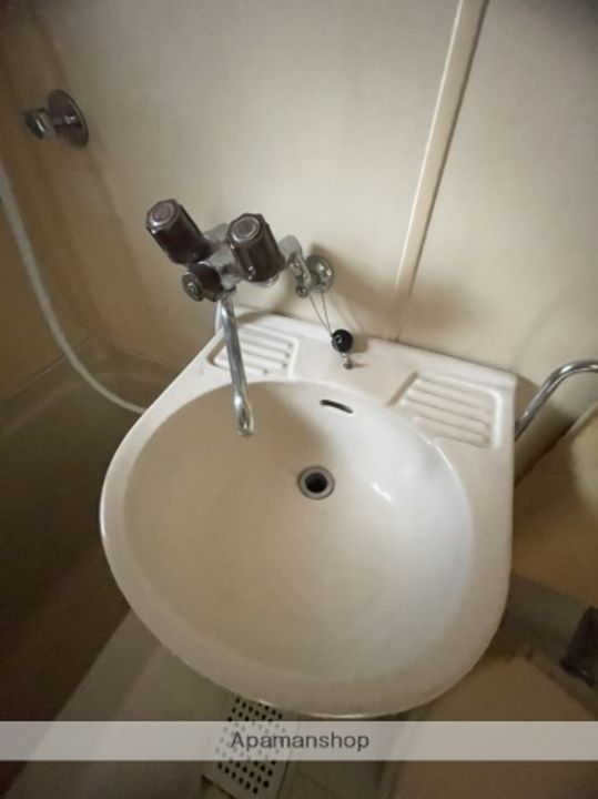 AXA舟入通りの内装