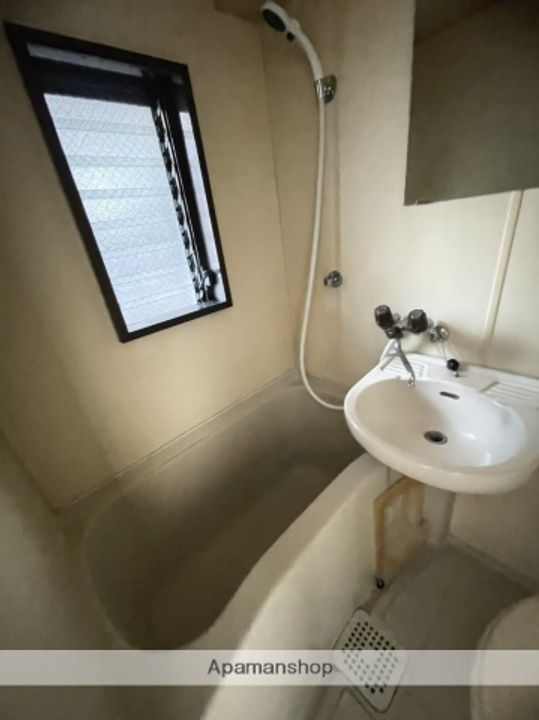 AXA舟入通りの風呂