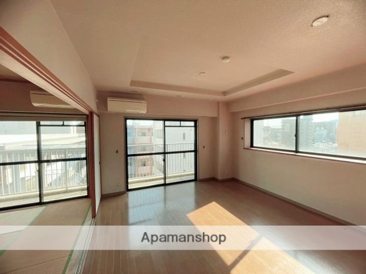 ラフィネ堺町の内装