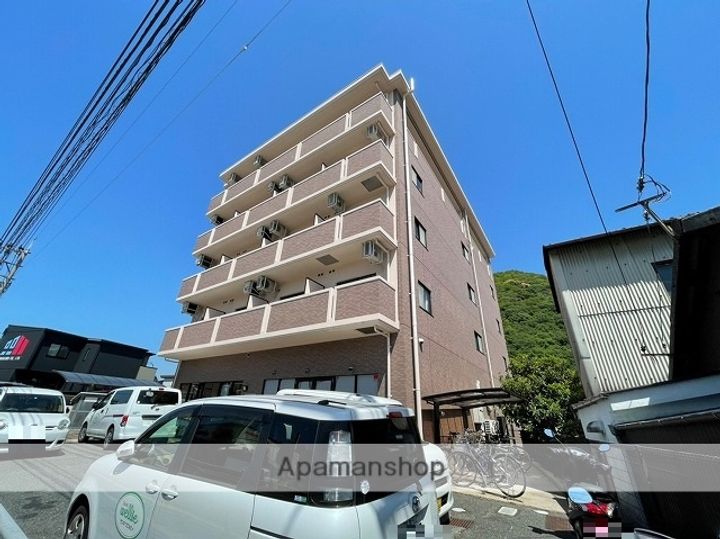 サンリバー可部の外観