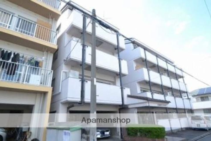 久都内マンションの外観