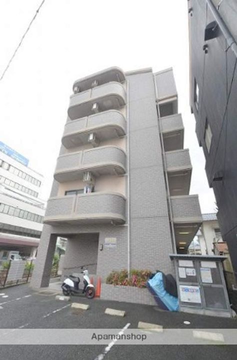 エスぺランサミトの外観