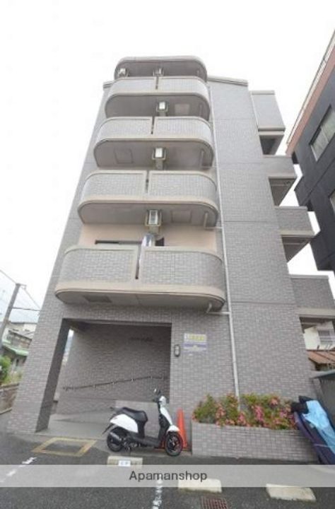 エスぺランサミトの外観