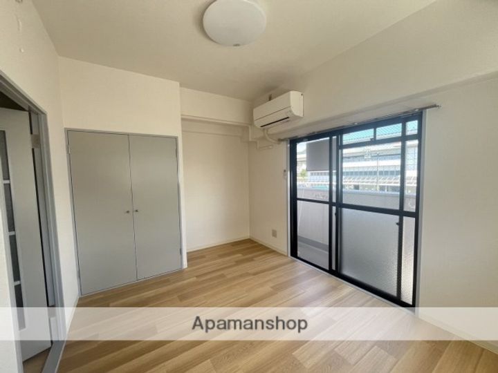 シティーパル土井の居間