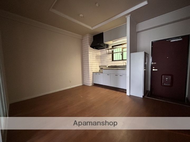 リマーカーブル己斐の内装