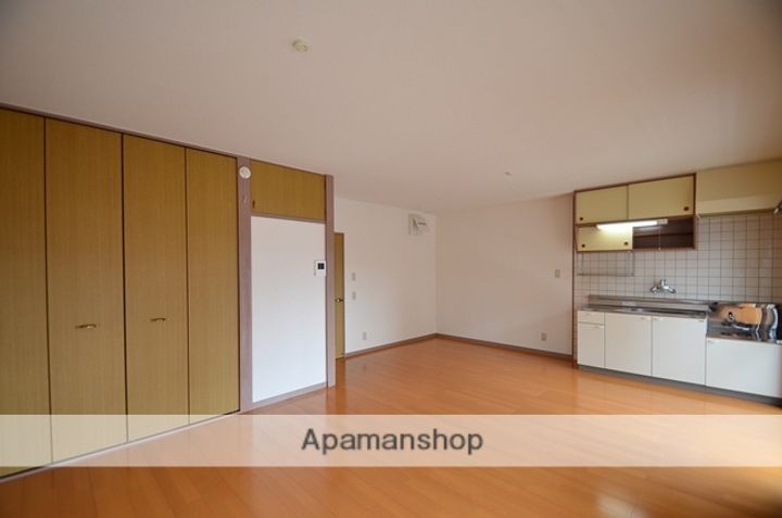 第一八木コーポの居間