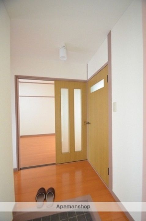 第一八木コーポの玄関