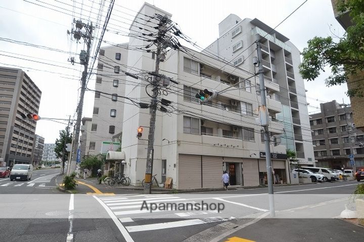 サンビルの外観