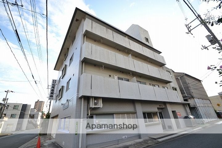 松尾ビルの外観