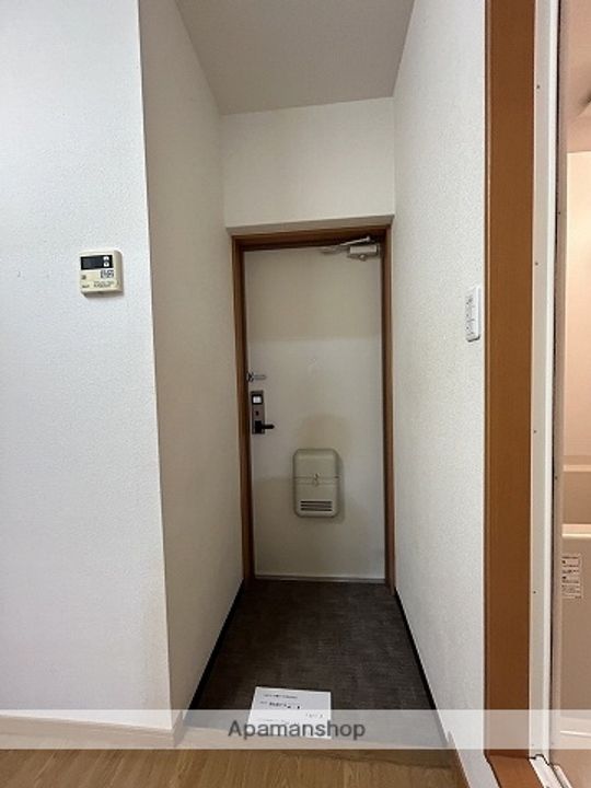 サンライフ三篠の玄関