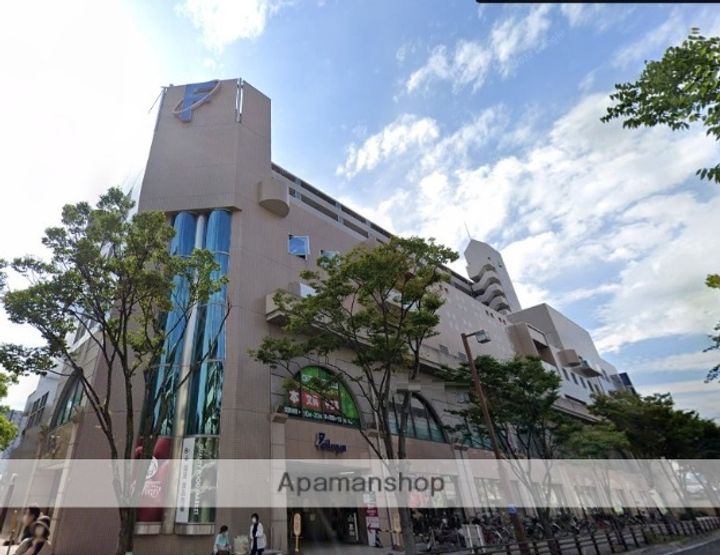 山根マンションの周辺