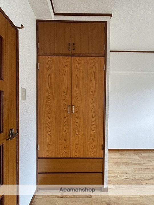 第六若宮ビルの内装