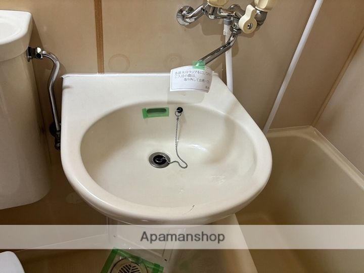 第六若宮ビルの内装