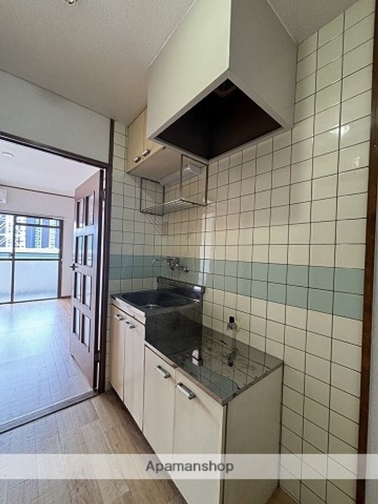 第六若宮ビルのキッチン