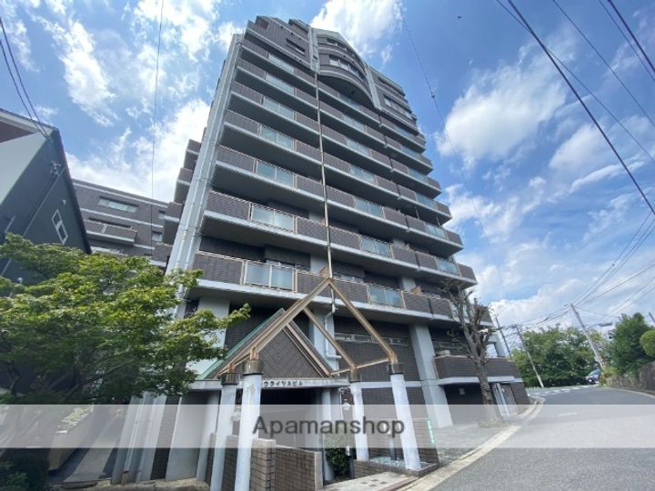 ホウライツルビルの外観