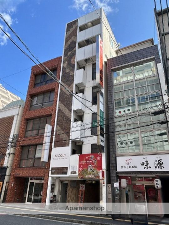 ソラリスビルの外観