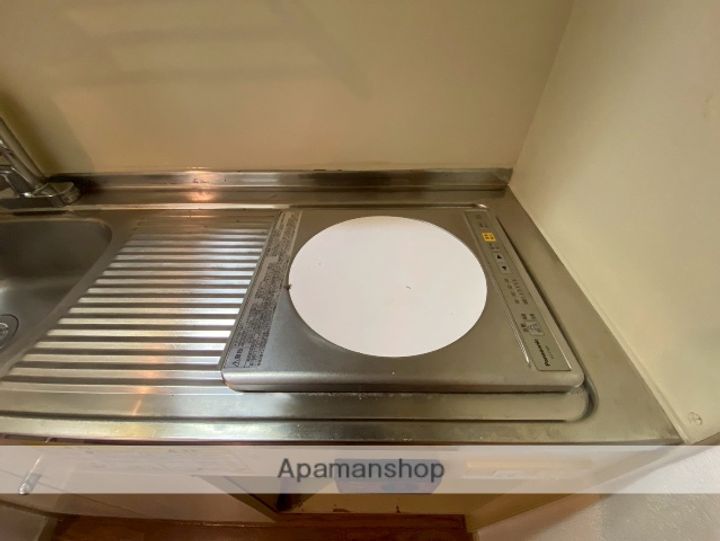 RAFFINE KUSATUのキッチン