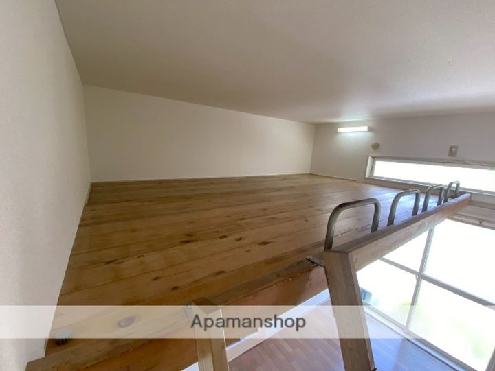 RAFFINE KUSATUのその他画像