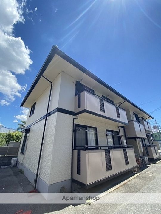 メゾン西口の外観