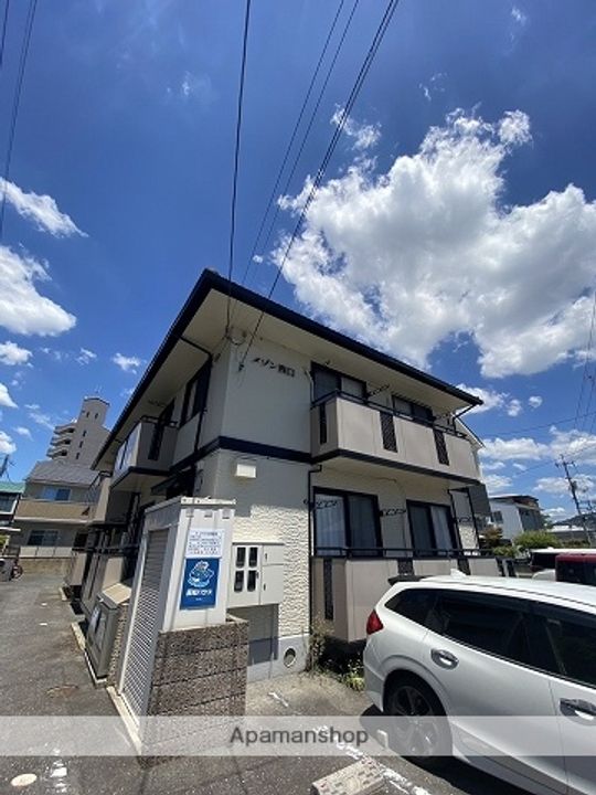 メゾン西口の外観