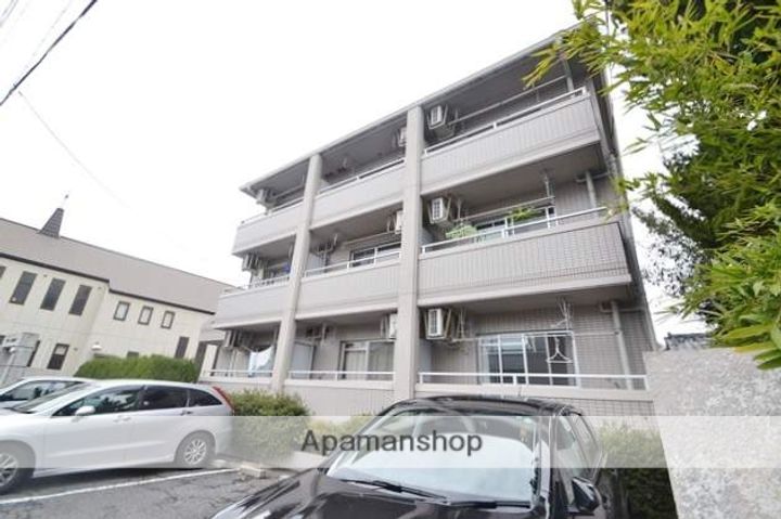 フローラル山手の外観