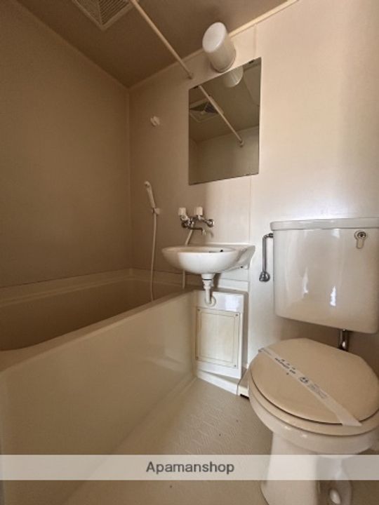 大松庚午ビルの内装