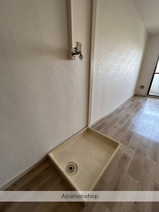 大松庚午ビルの内装