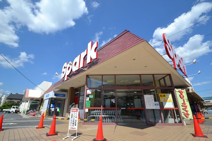 ラカシェットの周辺