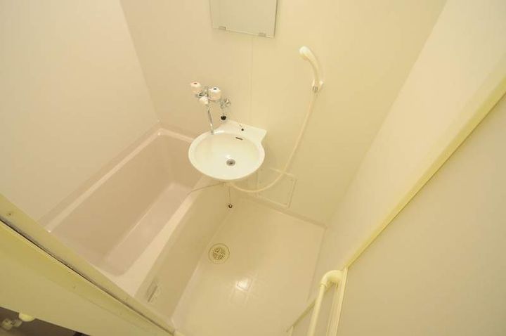 レオパレスフラットヒルズ304の風呂