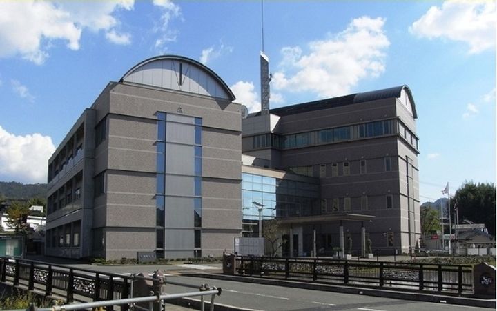 プリムローズ Bの周辺