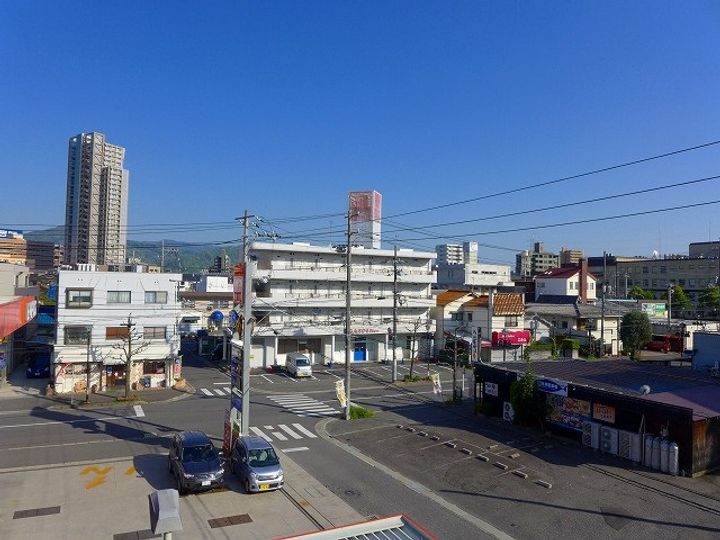 広島県広島市安佐南区緑井2丁目の賃貸マンションの内装