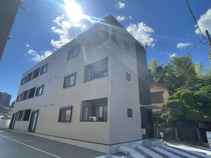 広島県広島市西区竜王町の賃貸アパートの外観
