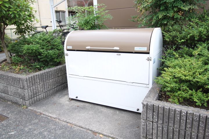 レオパレスアゼリアのその他画像