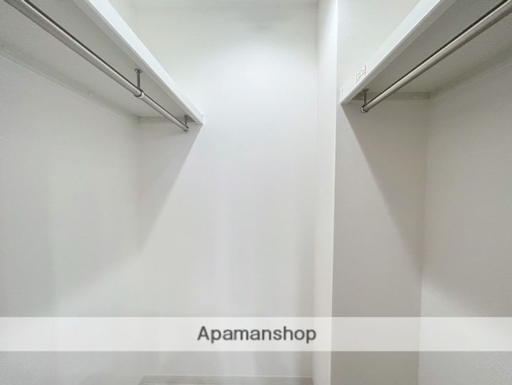 ラルジュ皆実の内装