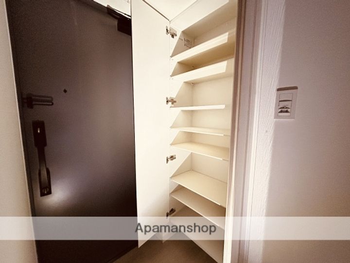 S-RESIDENCE空港通りawesomeの内装