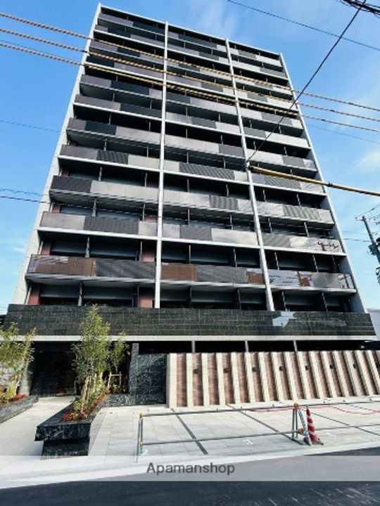 S−RESIDENCE空港通りAWESOMEの外観