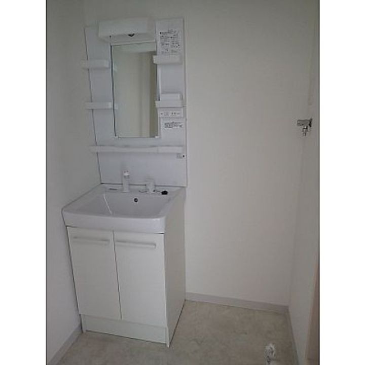 広島県広島市佐伯区吉見園の賃貸アパートの内装