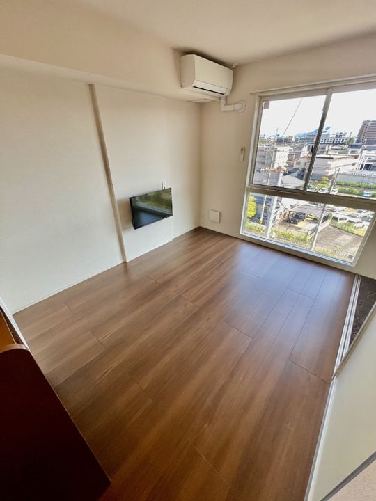 アップヒルズの居間