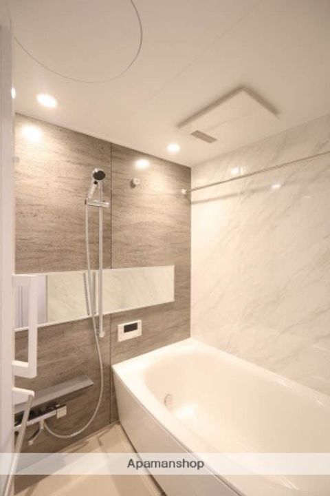 シャーメゾンステージ中央通りの風呂