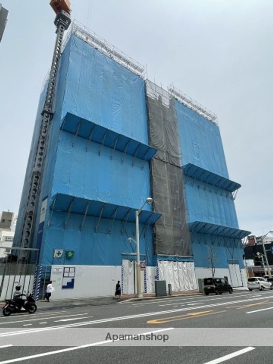 シャーメゾンステージ中央通りの外観