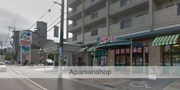 トラストコート中筋の周辺