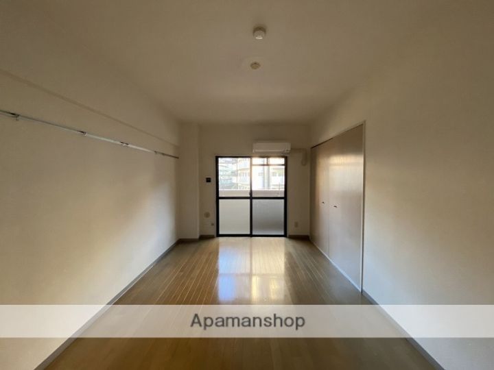 アベニュー牛田新町の内装