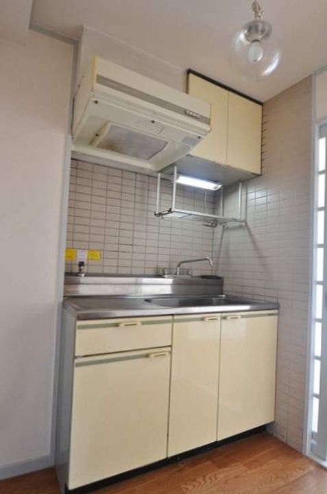 ル・シエール岡田のキッチン