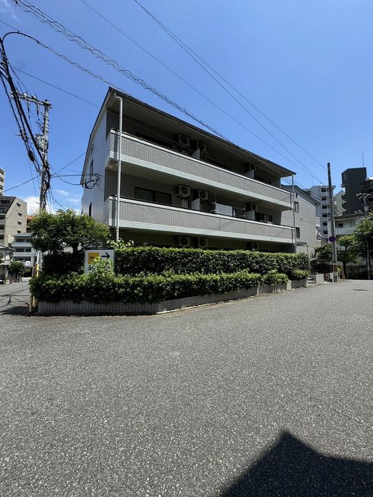 グリーンハイツ比治山の外観